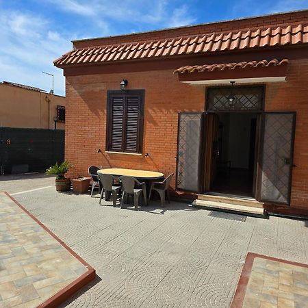 Relax Fiumicino Apartment Exterior foto